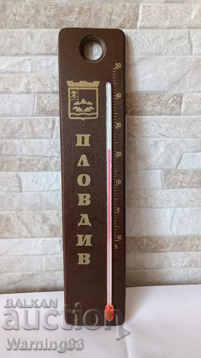 Delivery of Old wooden wall thermometer - PLOVDIV Delivery of Old wooden wall thermometer - PLOVDIV