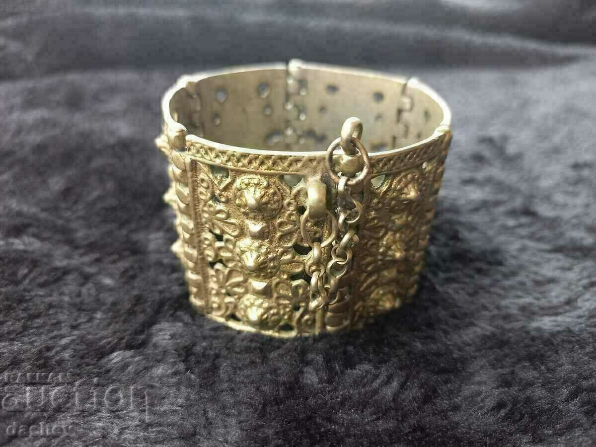 Rare antique Renaissance silver bracelet 19th Century, costume with price 285.00 BGN | € 145.72 Rare antique Renaissance silver bracelet 19th Century, costume with price 285.00 BGN | € 145.72