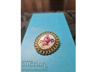 Great Antique Collectible Czech Porcelain Brooch