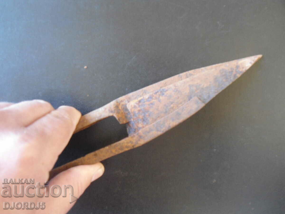 Auction Old forged scissors Auction Old forged scissors