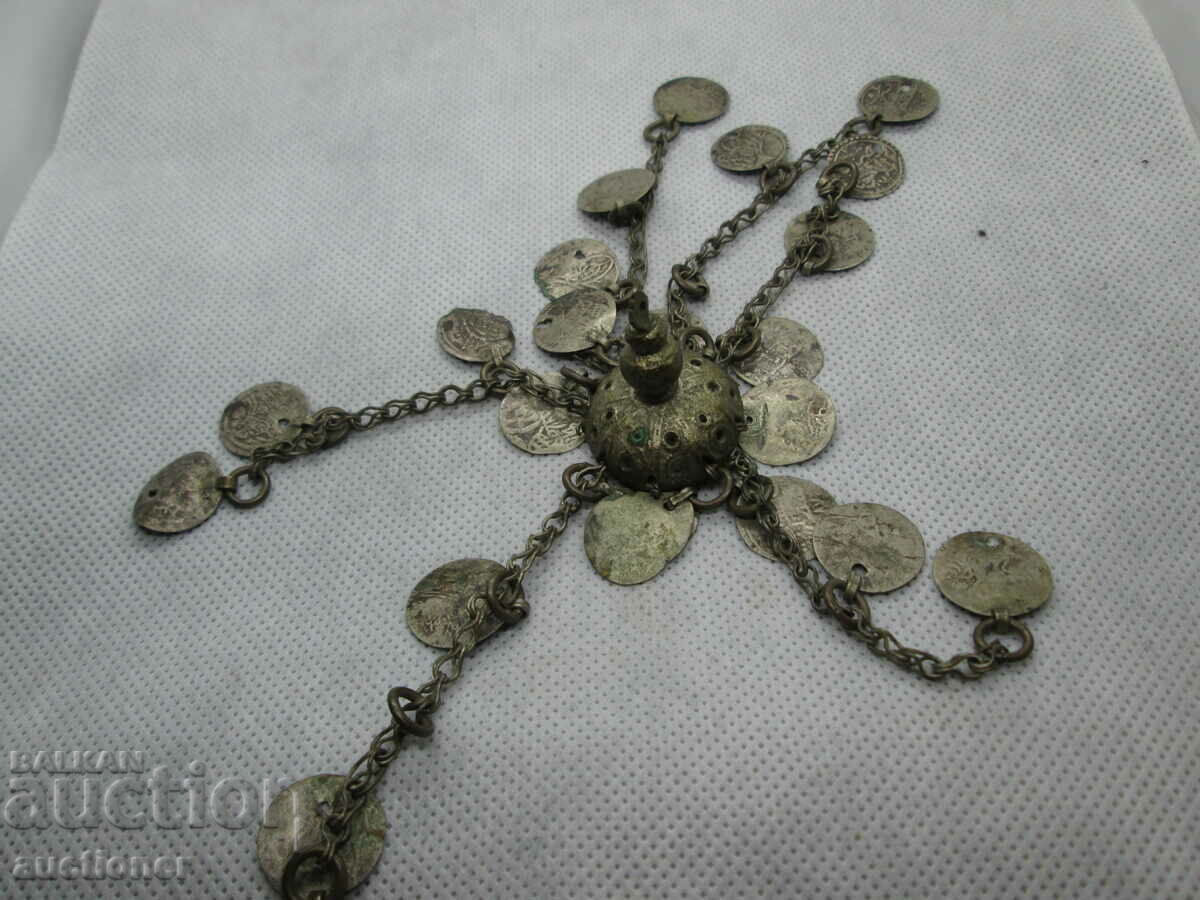 Delivery of AN OLD OTTOMAN SILVER COIN JEWELRY Delivery of AN OLD OTTOMAN SILVER COIN JEWELRY