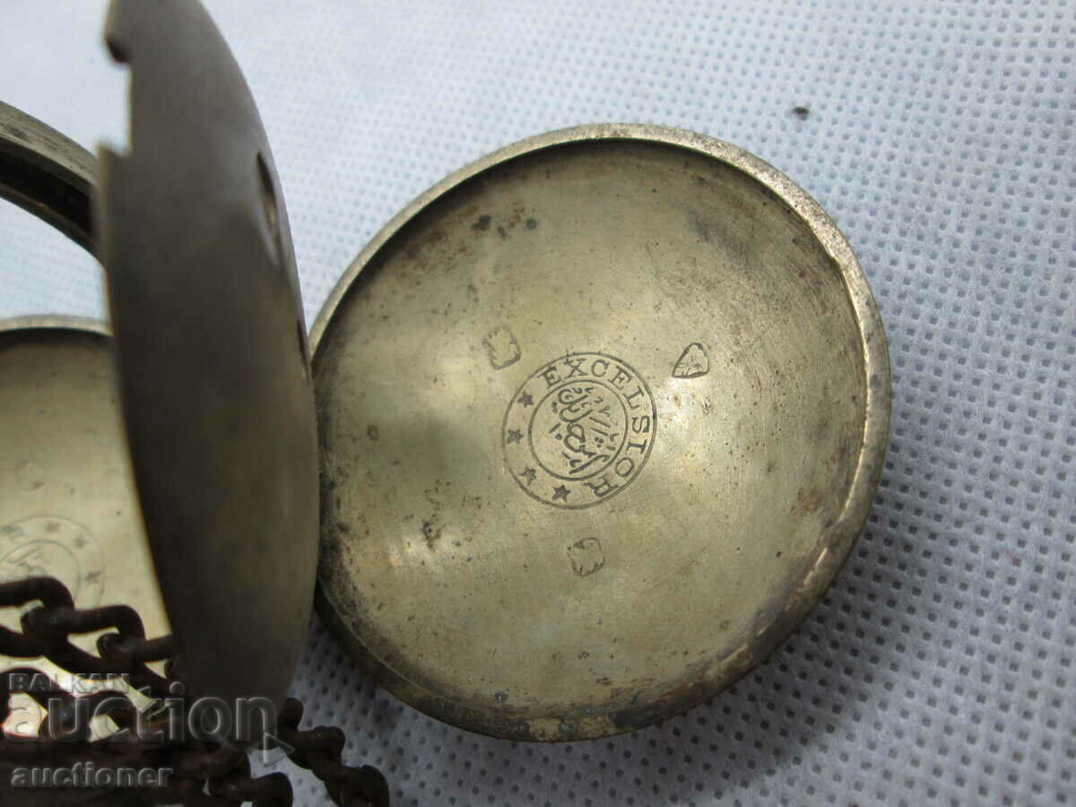 Παράδοση ΘΗΚΗ ΜΕ ΚΑΛΥΜΜΑΤΑ ΑΠΟ ΠΑΛΙΟ ΡΟΛΟΙ ΤΣΕΠΗΣ Παράδοση ΘΗΚΗ ΜΕ ΚΑΛΥΜΜΑΤΑ ΑΠΟ ΠΑΛΙΟ ΡΟΛΟΙ ΤΣΕΠΗΣ