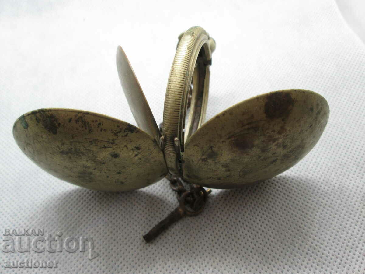 ΘΗΚΗ ΜΕ ΚΑΛΥΜΜΑΤΑ ΑΠΟ ΠΑΛΙΟ ΡΟΛΟΙ ΤΣΕΠΗΣ - 5 ΘΗΚΗ ΜΕ ΚΑΛΥΜΜΑΤΑ ΑΠΟ ΠΑΛΙΟ ΡΟΛΟΙ ΤΣΕΠΗΣ - 5