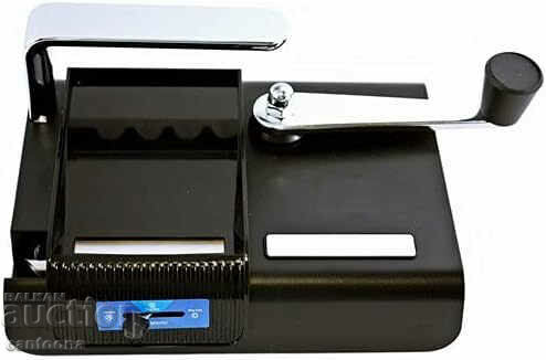 Manual machine, with a metal mechanism for filling cigarettes
