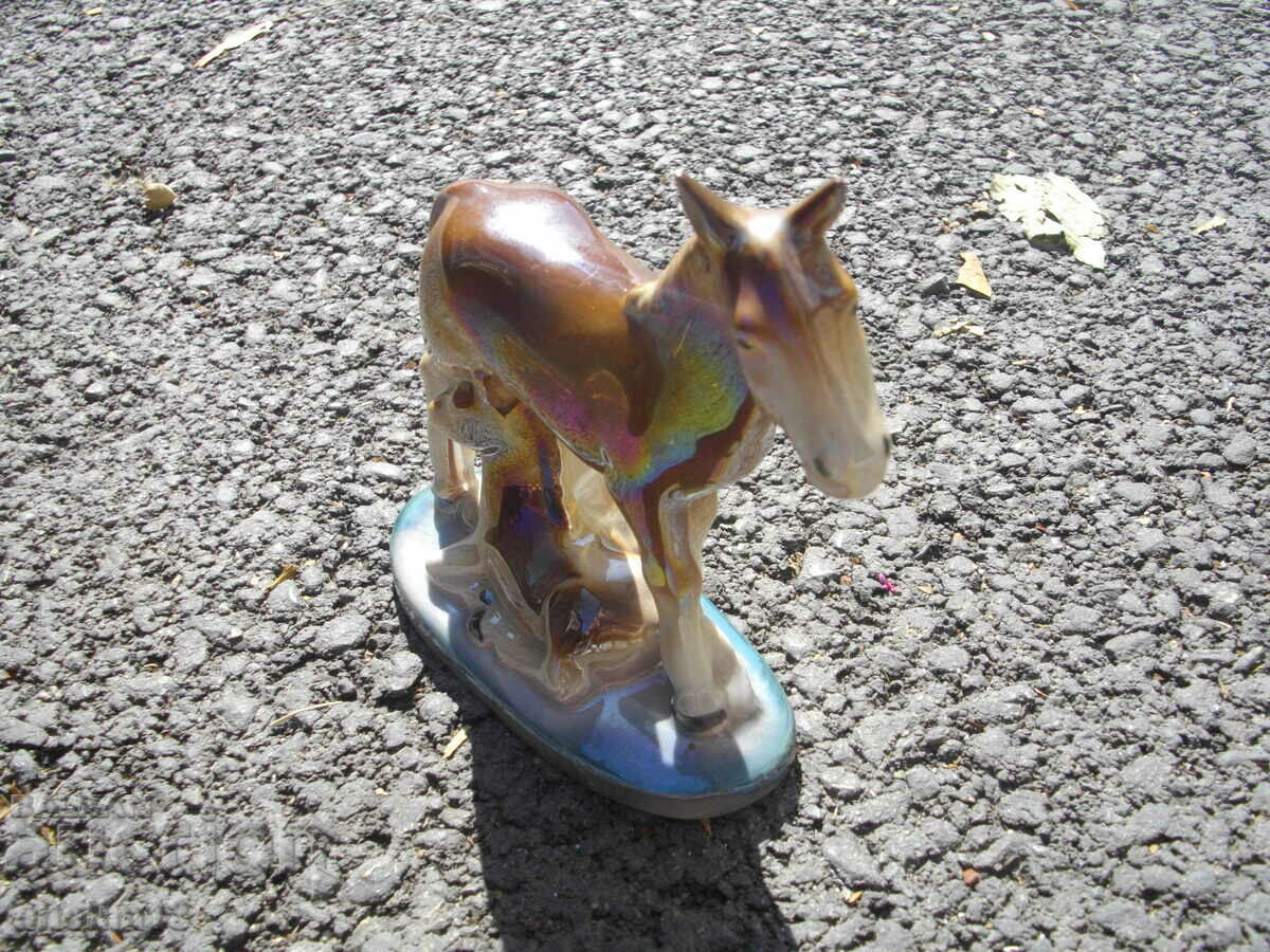 OLD PORCELAIN HORSE WITH HORSE MARKED with price 60.00 BGN | € 30.68
