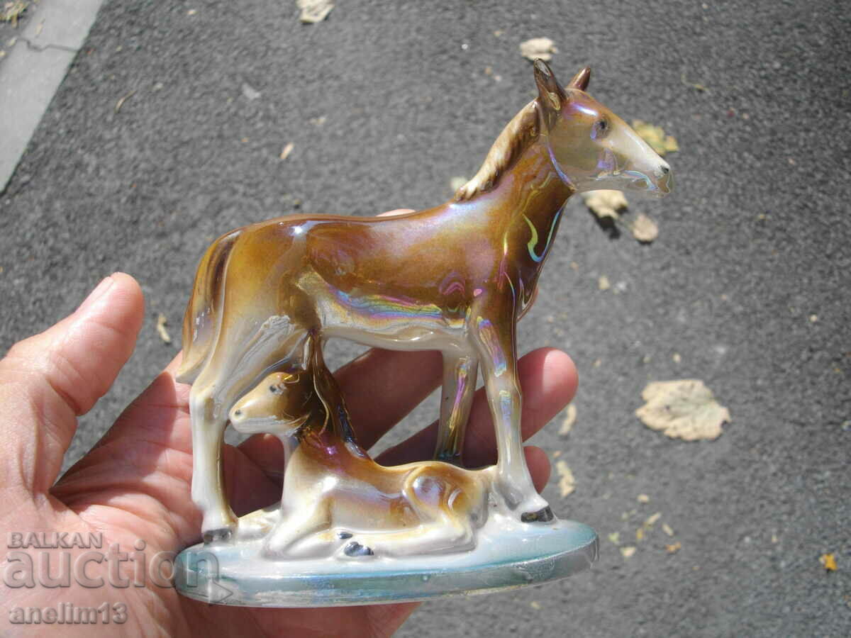 Auction  OLD PORCELAIN HORSE WITH HORSE MARKED