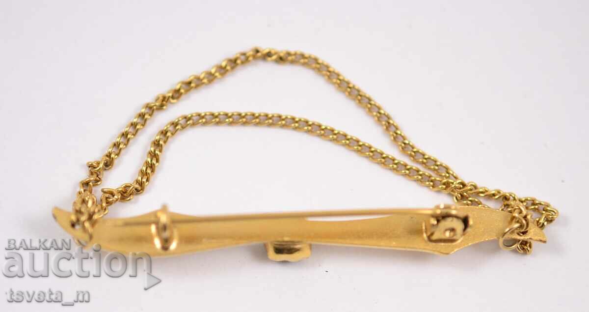 Δημοπρασία καρφίτσα Δημοπρασία καρφίτσα