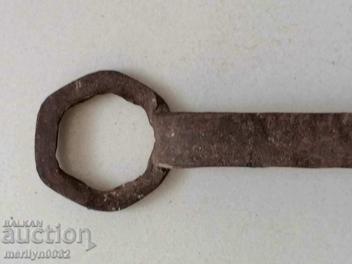 An old forged key from a wagon-workshop wagon workshop - 5 An old forged key from a wagon-workshop wagon workshop - 5
