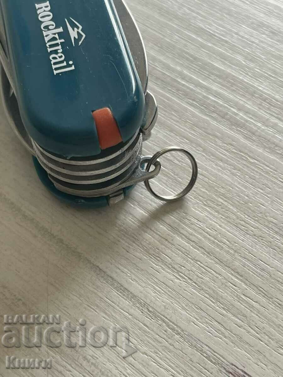 Auction Rocktrail folding pocket knife Auction Rocktrail folding pocket knife