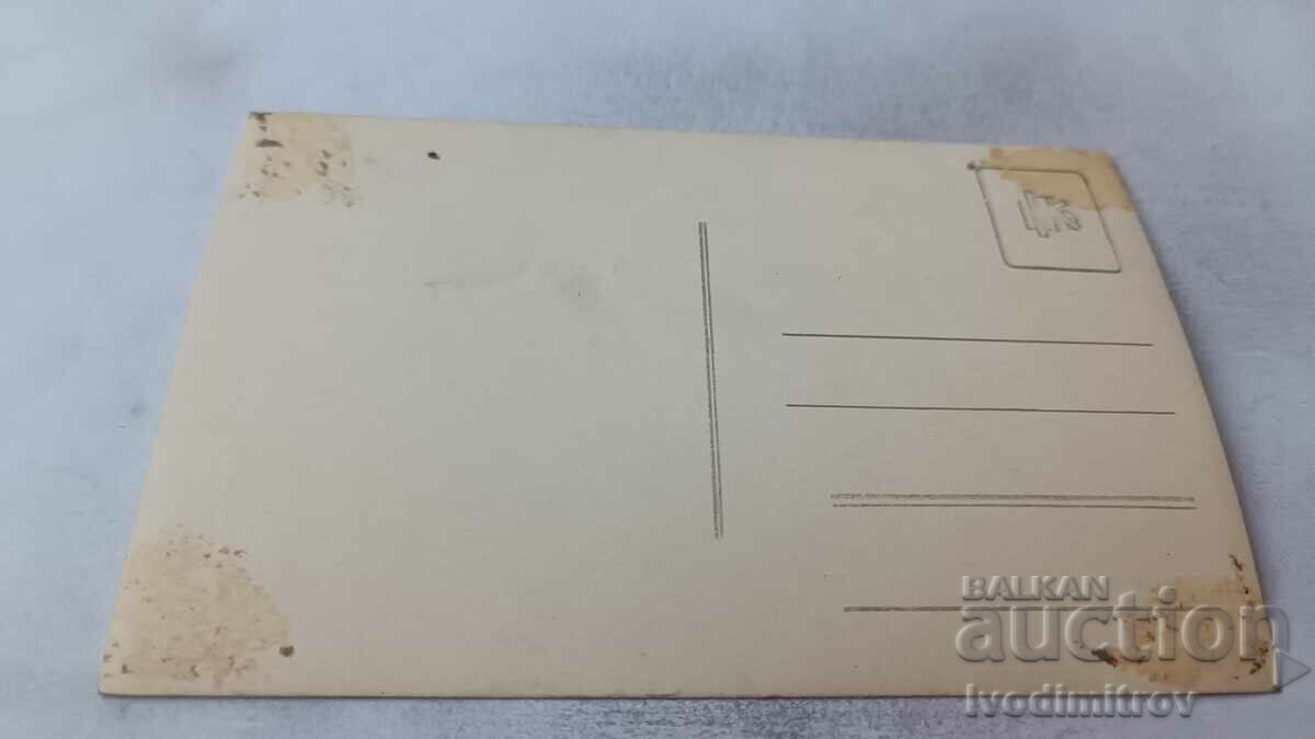 Foto Băiat și fată cu preț € 0.38 | 0.74 BGN