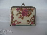 Interesting old purse #1637