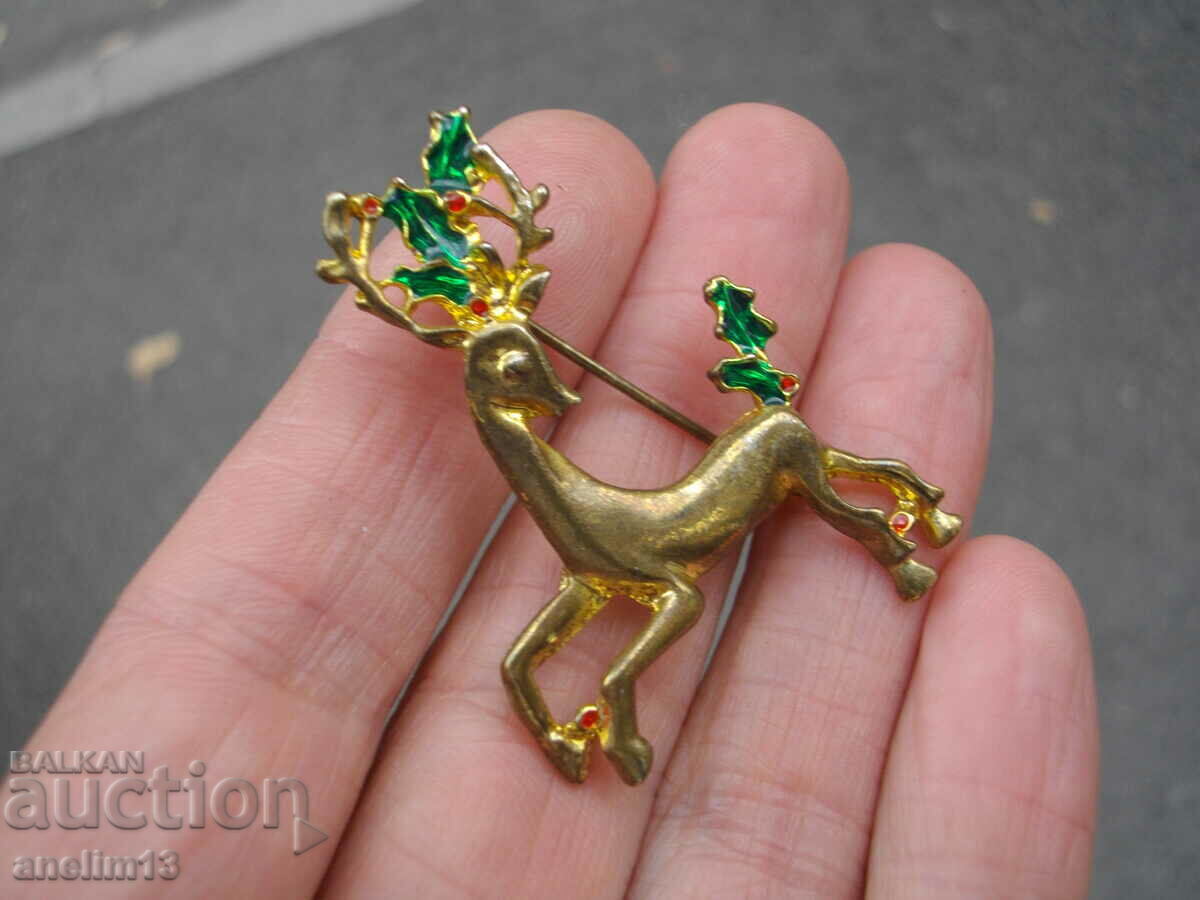 СТАРА БРОШКА ЕЛЕН С ЕМАЙЛ с цена € 17.00 | 33.25 лв.