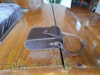 Husa veche din piele