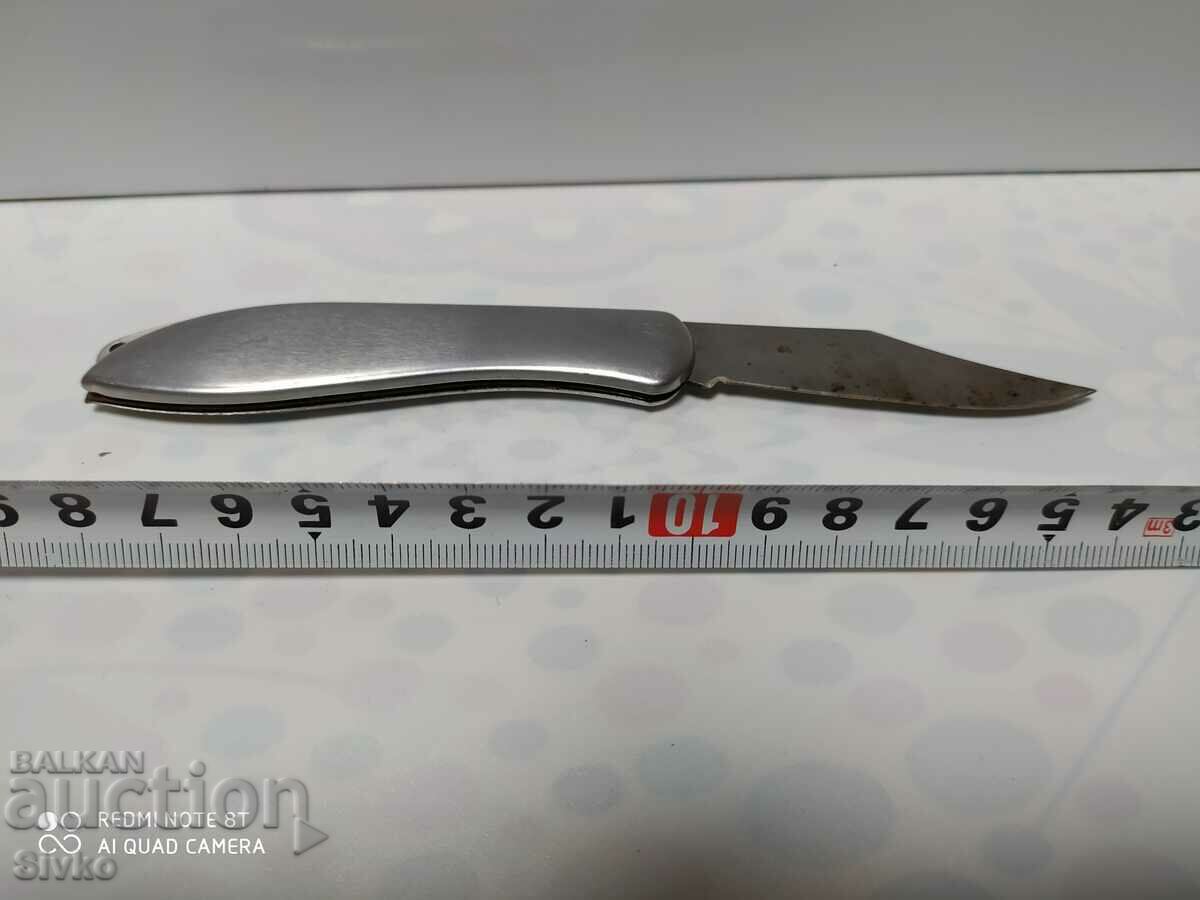 Lacoste leg with price 2.99 BGN | € 1.53 Lacoste leg with price 2.99 BGN | € 1.53