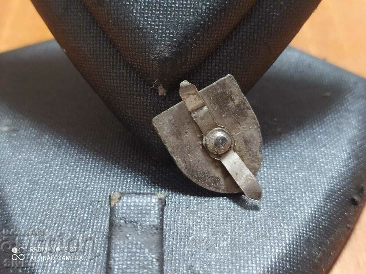 Auction CLASSIC badge Auction CLASSIC badge