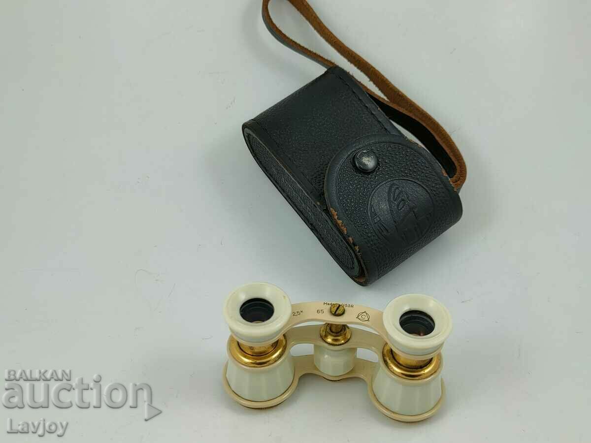 Delivery of Theater small binoculars Delivery of Theater small binoculars