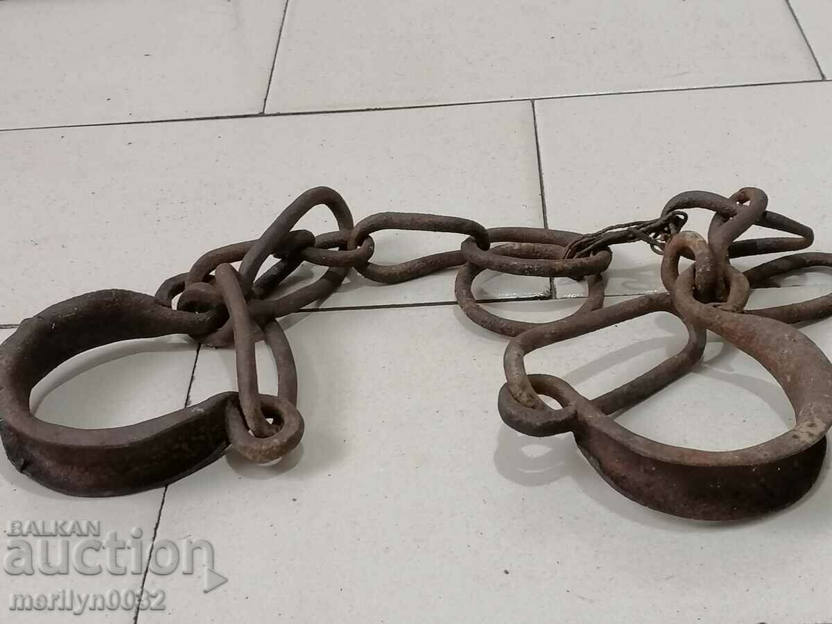 Shackles, fetters, shackles, handcuffs, chain, wrought iron - 6 Shackles, fetters, shackles, handcuffs, chain, wrought iron - 6