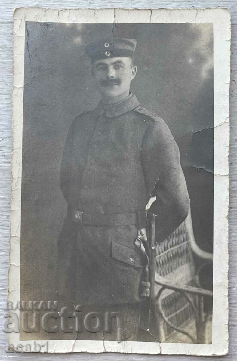 Soldatul german Bayoneta PSV