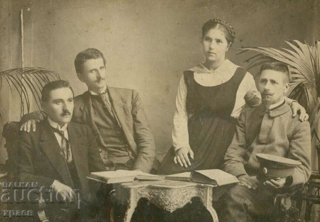 OLD PHOTO - CARDBOARD - AL. VLADIKOV - SOFIA - 0983 OLD PHOTO - CARDBOARD - AL. VLADIKOV - SOFIA - 0983