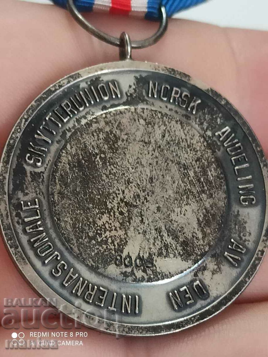 Auction  Norwegian Silver Medal with mark