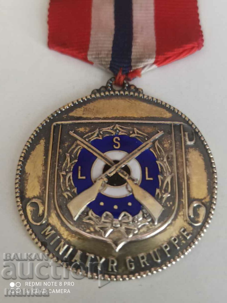 Norwegian Silver Medal with mark and enamel with price 120.00 BGN | € 61.36 Norwegian Silver Medal with mark and enamel with price 120.00 BGN | € 61.36