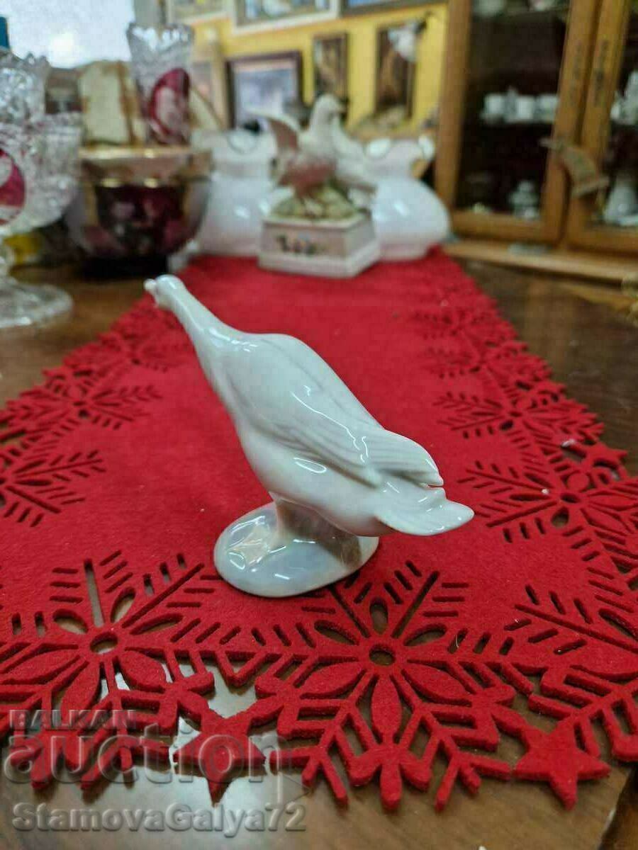 Unique antique Spanish Llardo porcelain figure - 7 Unique antique Spanish Llardo porcelain figure - 7