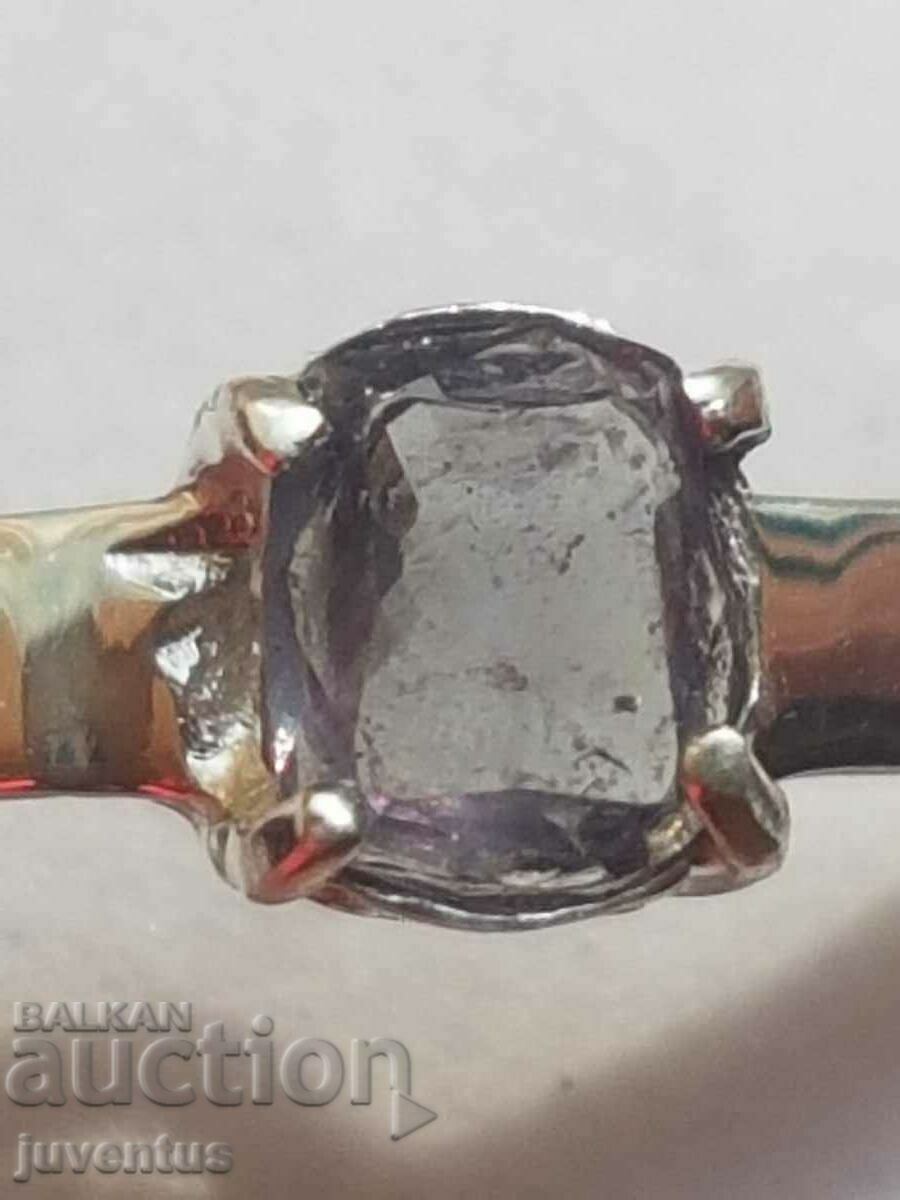 SILVER RING WITH BLUE GARNET (CHANGING COLOR) TANZANIA