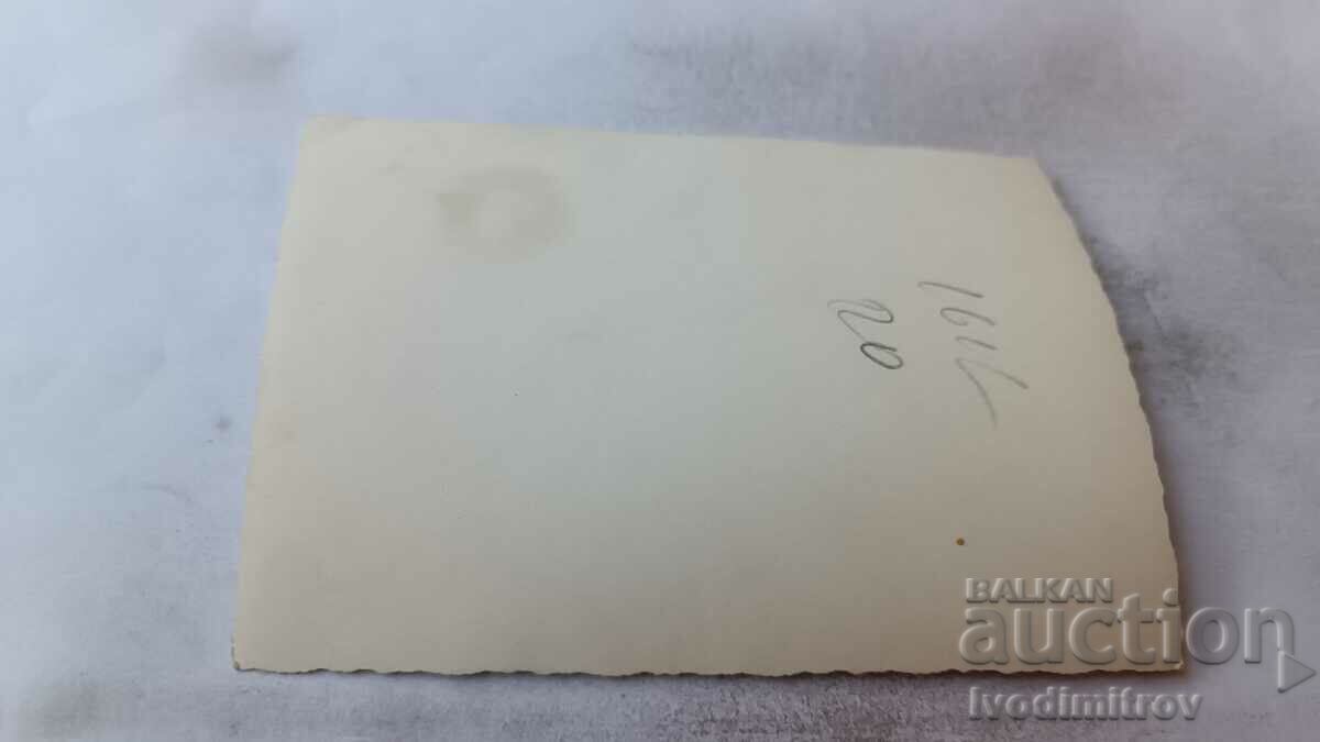 Photo Sofia Men and women in front of the monument of St. army with price 1.35 BGN | € 0.69 Photo Sofia Men and women in front of the monument of St. army with price 1.35 BGN | € 0.69