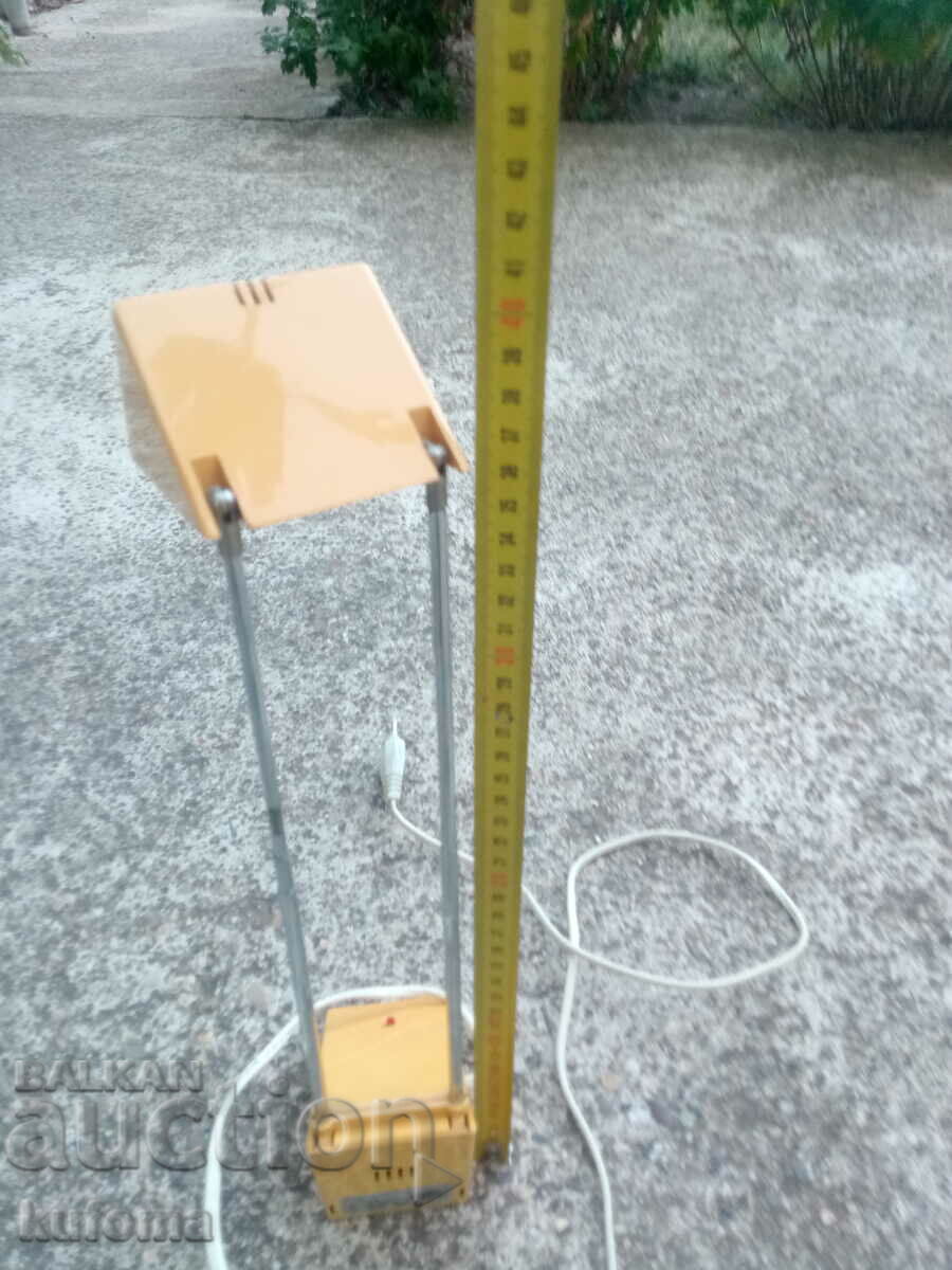 Auction Old drawing lamp Auction Old drawing lamp