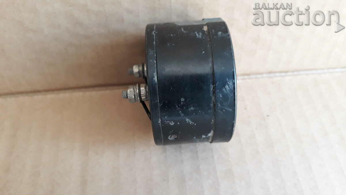 Delivery of military Measuring instrument Delivery of military Measuring instrument