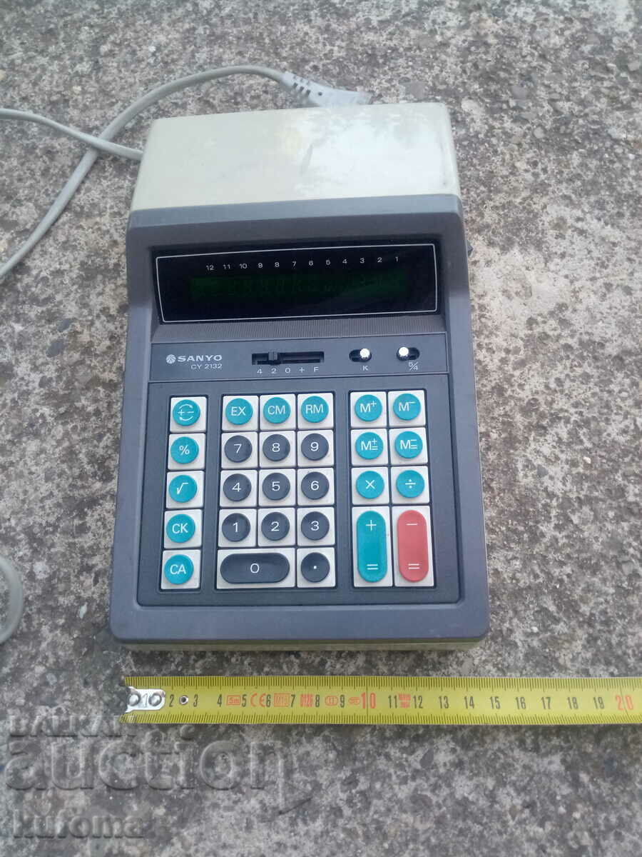 Old Sanyo CY 2132 electronic calculator with price 59.99 BGN | € 30.67 Old Sanyo CY 2132 electronic calculator with price 59.99 BGN | € 30.67