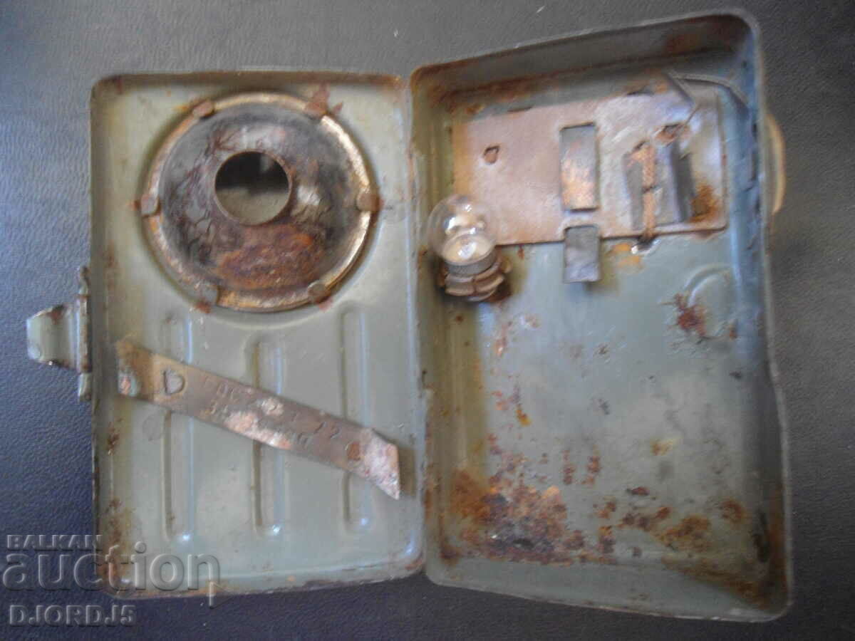 Delivery of Old flashlight "LIGHT" Delivery of Old flashlight "LIGHT"