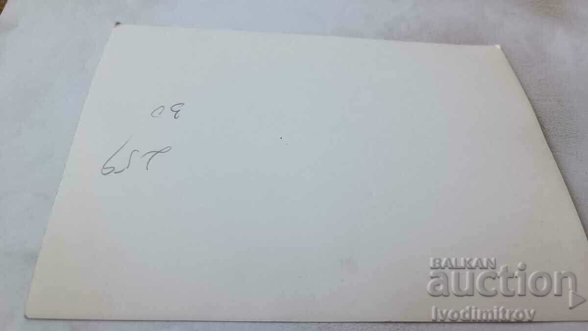 Photo Men and women with price 0.85 BGN | € 0.43