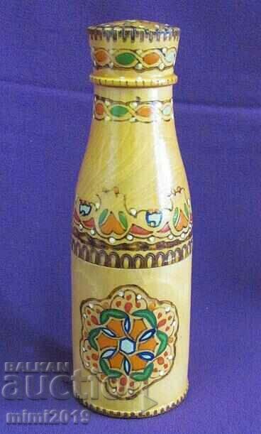 Delivery of Wooden Bottle Box hand painted, folk motifs Delivery of Wooden Bottle Box hand painted, folk motifs
