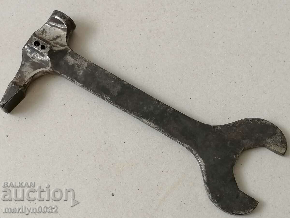 Licitație Cheie kit mitraliera MG-08