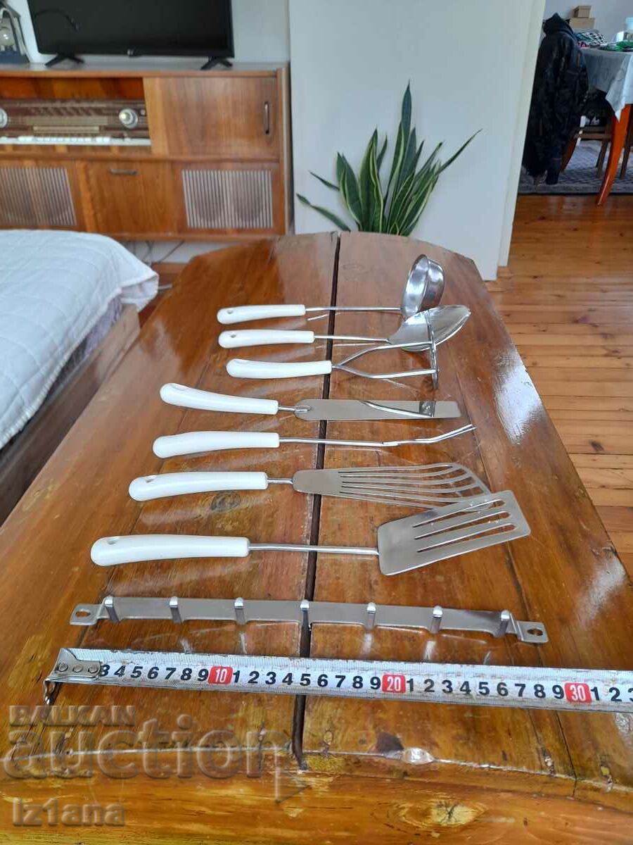 Starter set of kitchen tools, utensils - 5 Starter set of kitchen tools, utensils - 5