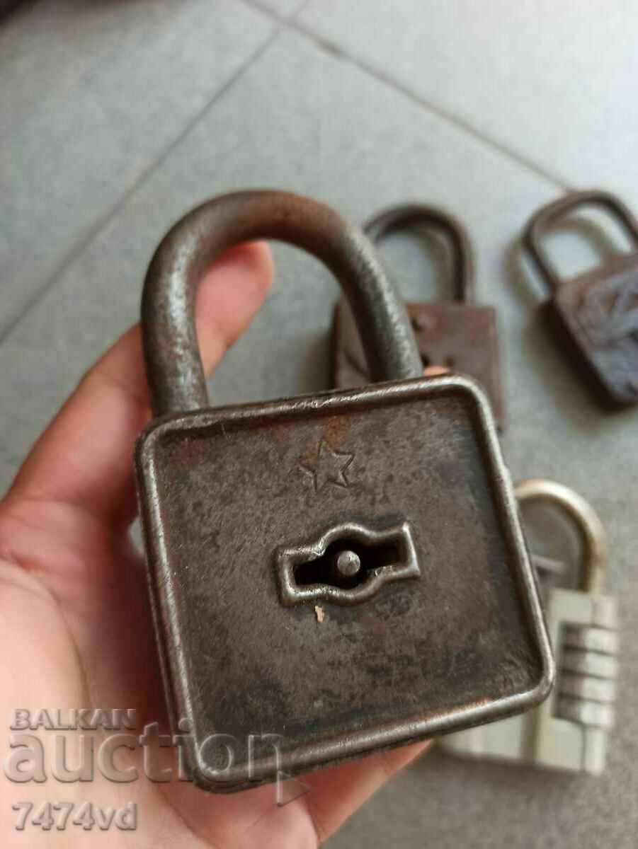 OLD PADLOCKS FOR COLLECTION-5 PCS with price 60.00 BGN | € 30.68 OLD PADLOCKS FOR COLLECTION-5 PCS with price 60.00 BGN | € 30.68