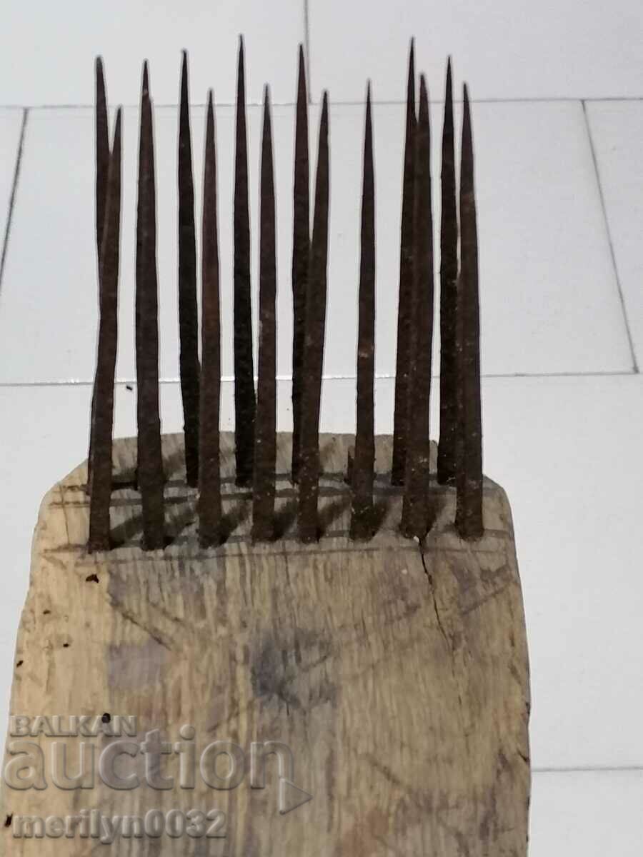 Vechiul dakar, care era o sculptură primitivă - 6