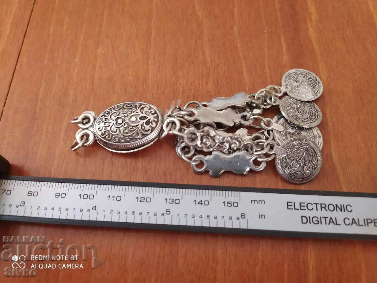 Antique jewelry with price 29.99 BGN | € 15.33 Antique jewelry with price 29.99 BGN | € 15.33