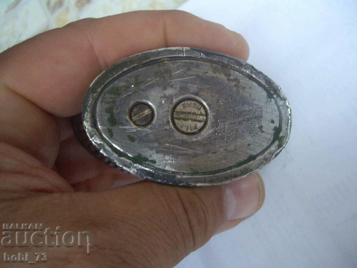 Δημοπρασία Ενδιαφέρον vintage αναπτήρας τραπεζιού Ronson Δημοπρασία Ενδιαφέρον vintage αναπτήρας τραπεζιού Ronson