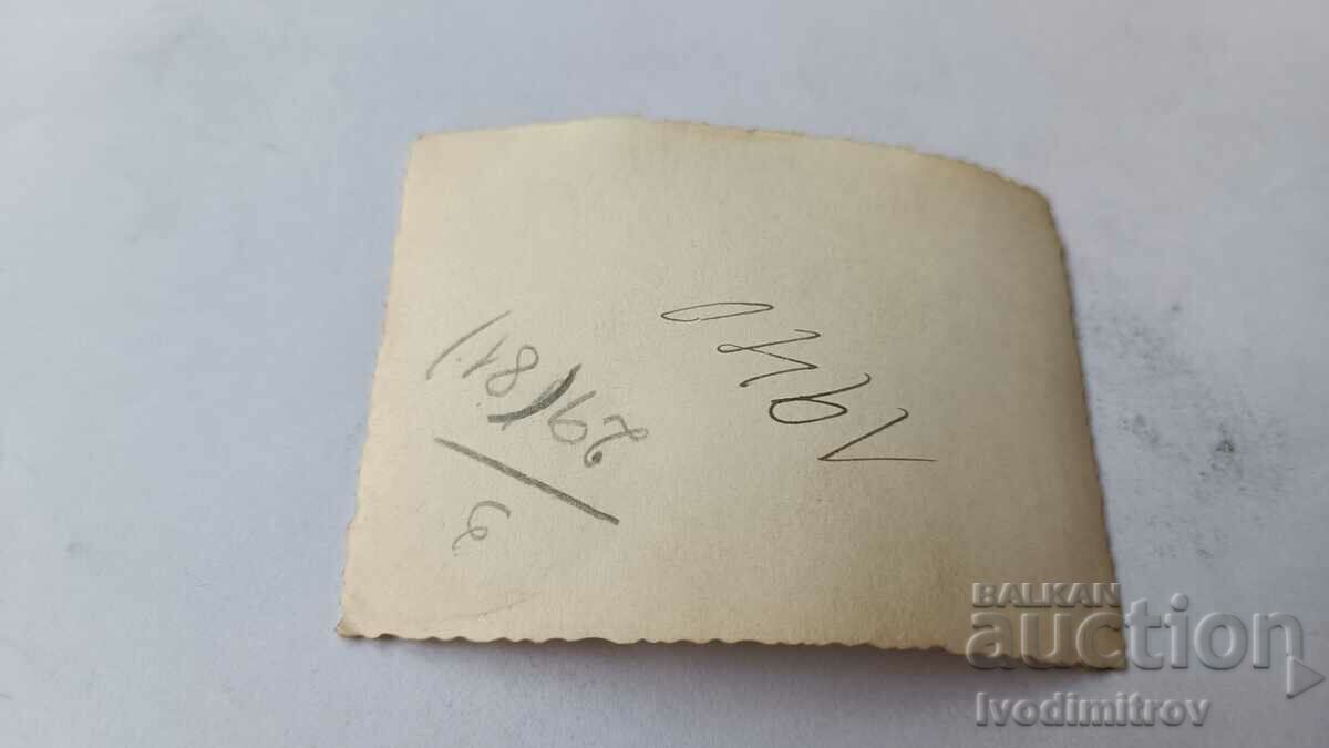 Photo Young men and women on the beach 1940 with price 1.65 BGN | € 0.84