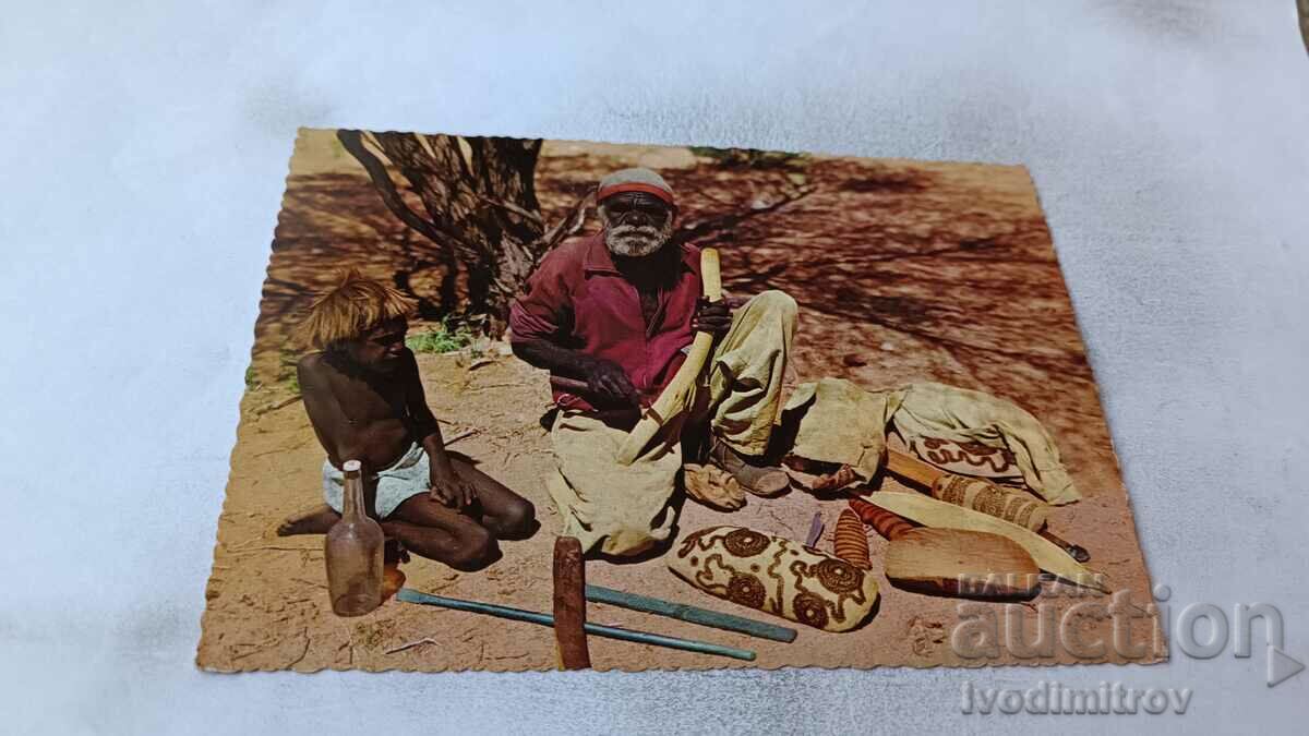 Καρτ ποστάλ Αβορίγινων καλλιτέχνης στη δουλειά