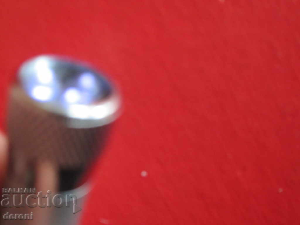 French torch flashlight Atlas for men with price 10.00 BGN | € 5.11 French torch flashlight Atlas for men with price 10.00 BGN | € 5.11