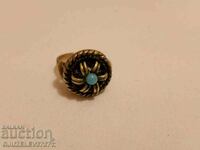 Renaissance style women's ring