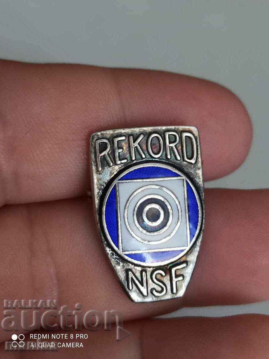 Military Silver Marksmanship Record Badge - 6 Military Silver Marksmanship Record Badge - 6