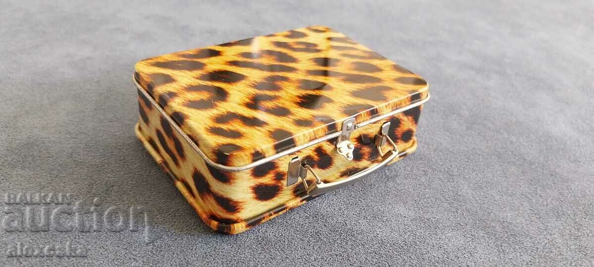 Metal box - "Suitcase"