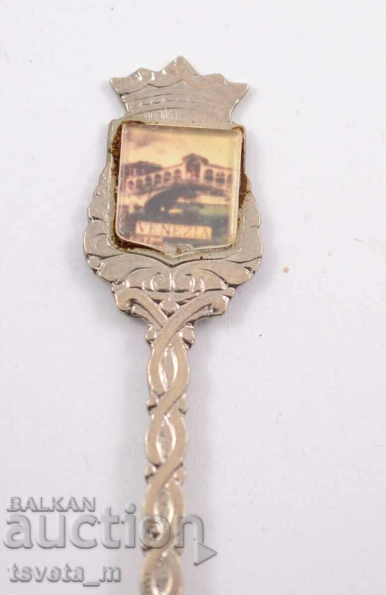 Licitație Lingura colectoare