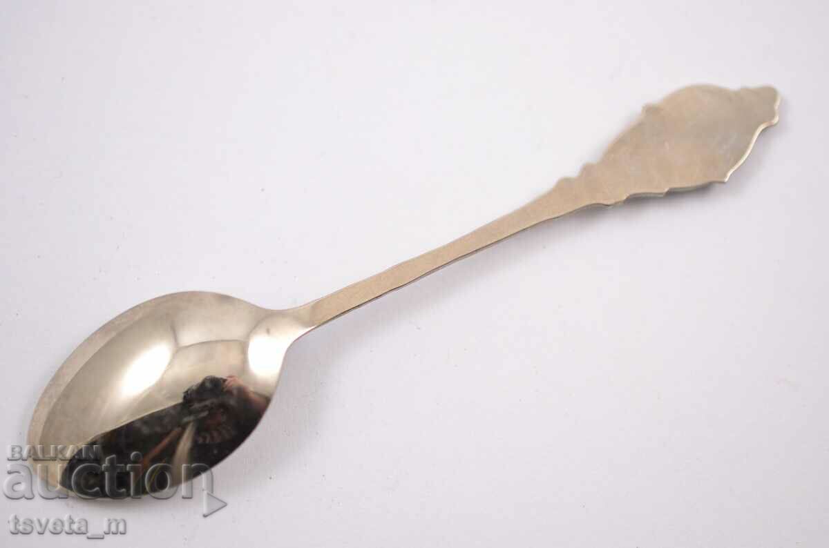 colecție scoop cu preț 3.50 BGN | € 1.79