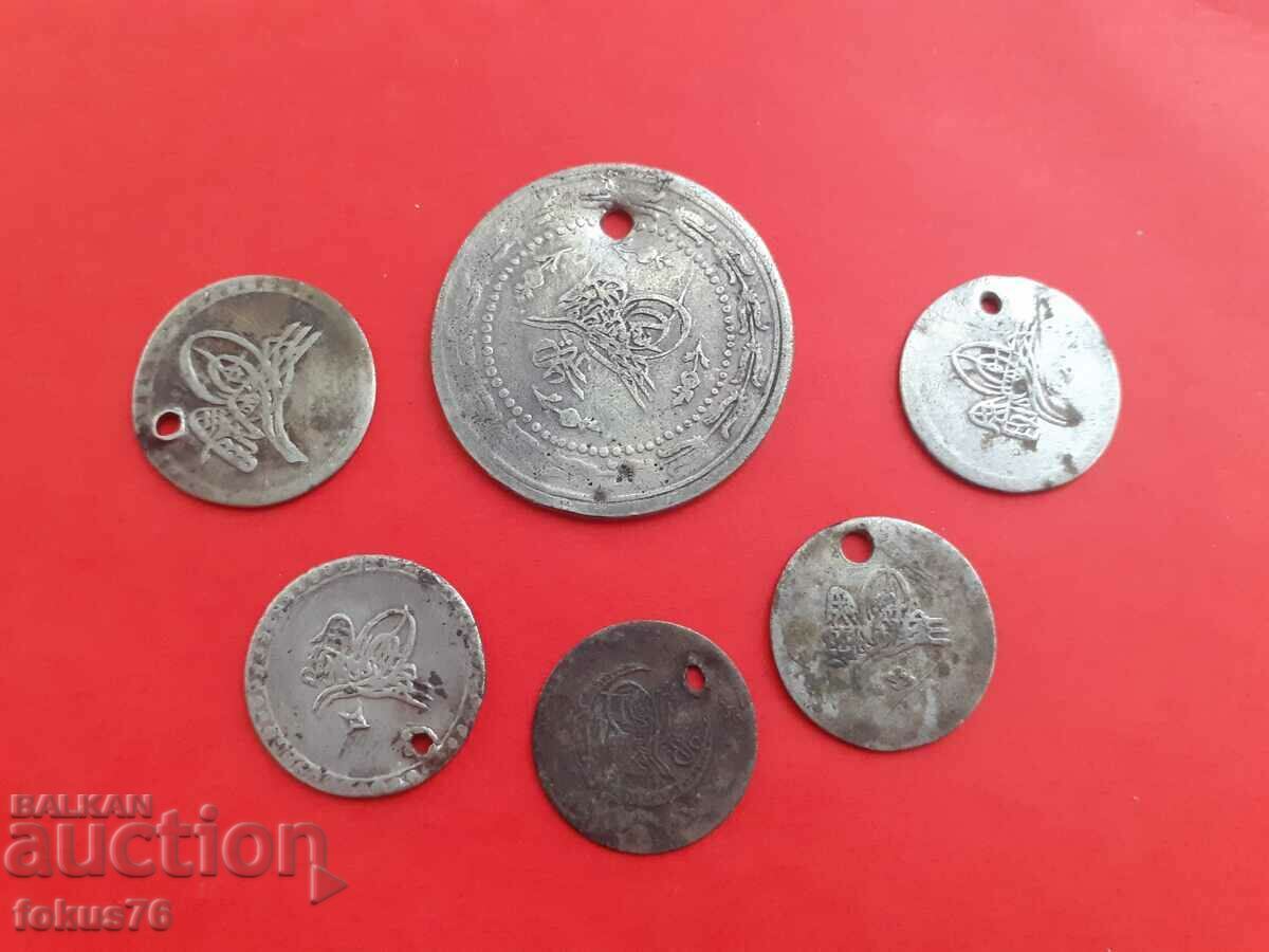 Πολλά οθωμανικά ασημένια νομίσματα