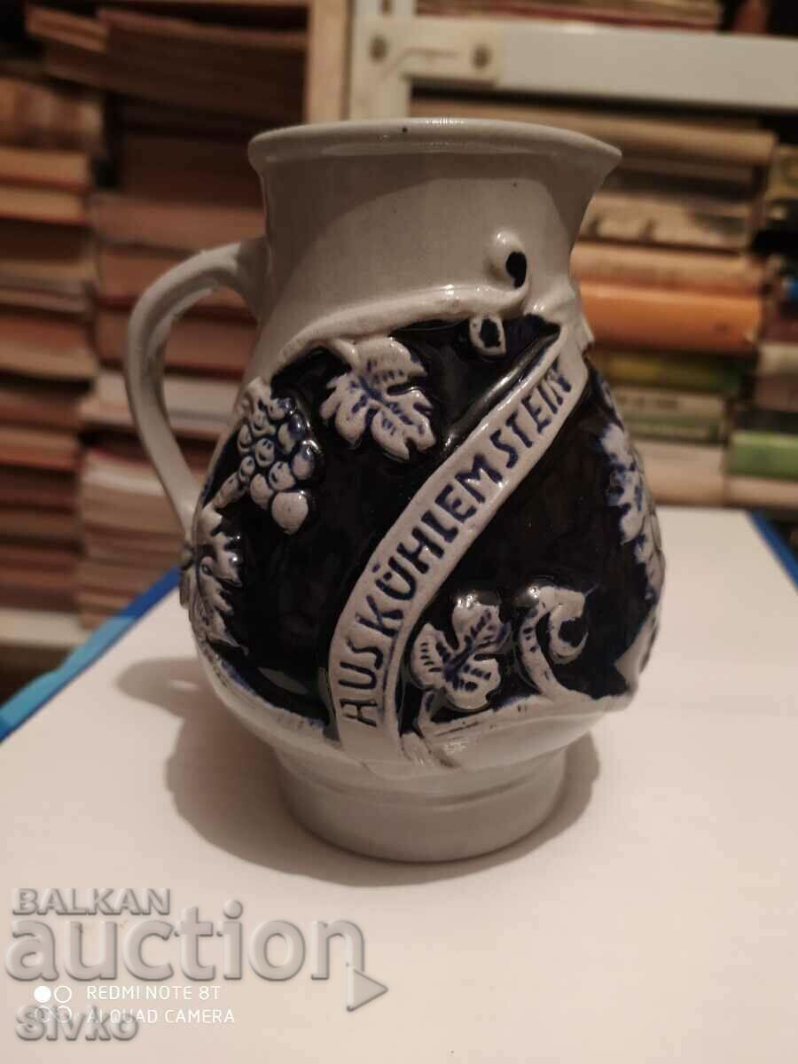 Auction Vase, ceramic Auction Vase, ceramic